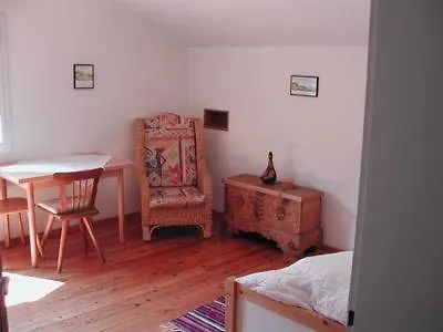 Holiday home Gemuetliches In Mit Garten Lofer