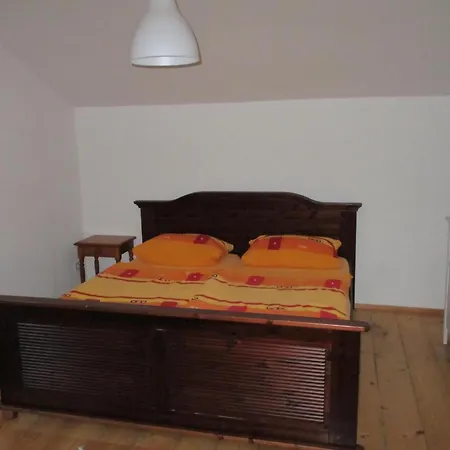 Holiday home Gemuetliches In Mit Garten Lofer